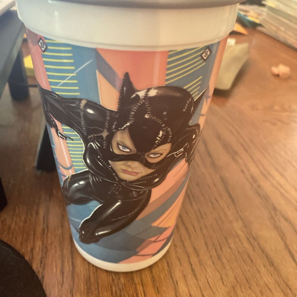 Batman Returns (1992) Catwoman Collector's Cup- McDonald's with lid
